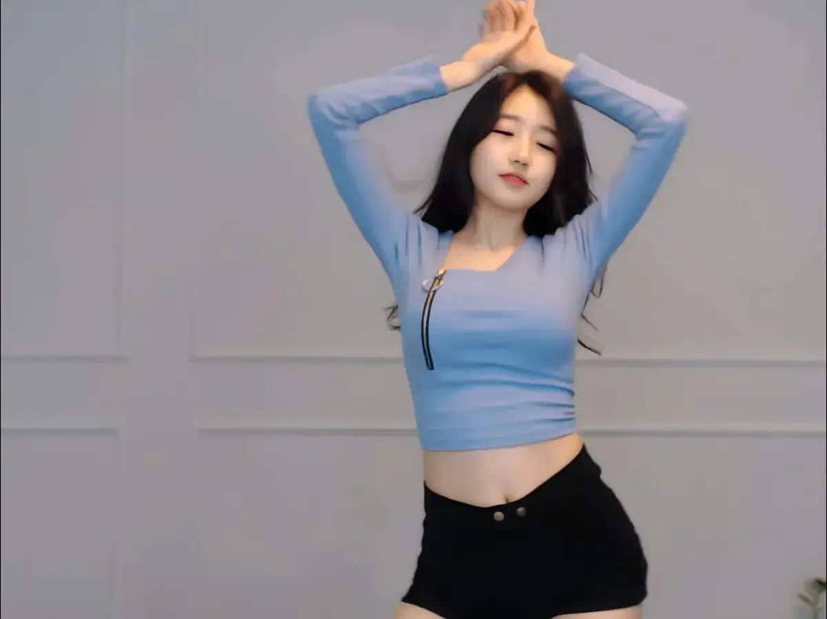 onlyfans每日大赛,徐雅,终极剪辑,在线抢先看,抖音爆款相关资源图片